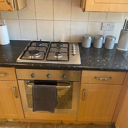 Spacious 2 Bedroom Flat London Kültér fotó