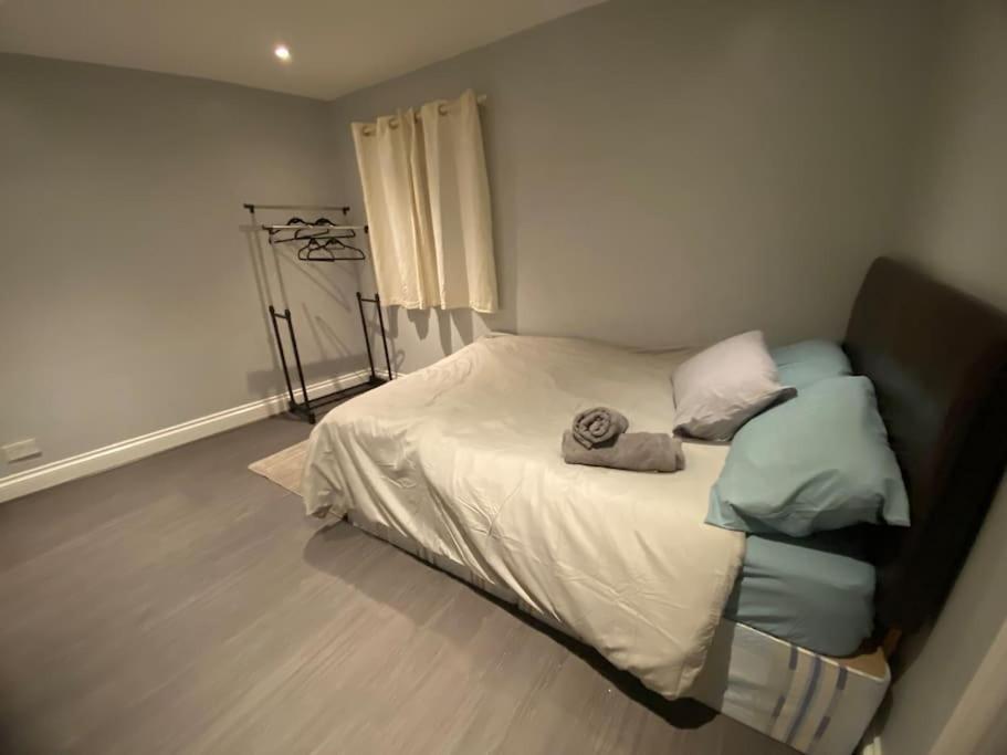 Spacious 2 Bedroom Flat London Kültér fotó